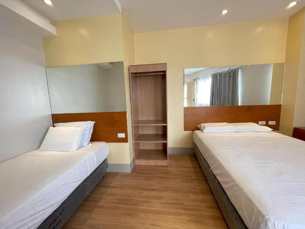 Hotel Almond By Hiverooms
